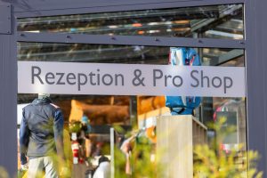 Rezeption und Pro Shop im Golfpark Strelasund