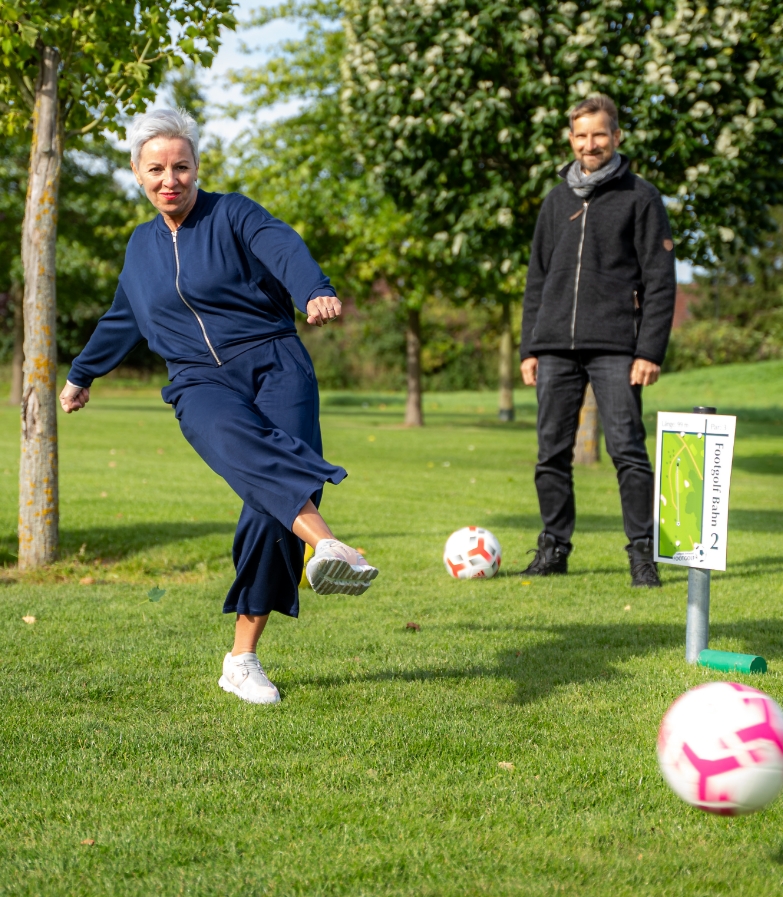 02.4 Freizeitangebote Kachel Footgolf