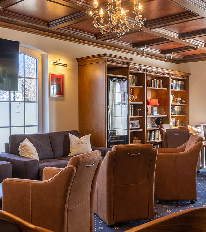 Bar Annas Eck und Raucherlounge im Golfpark Strelasund