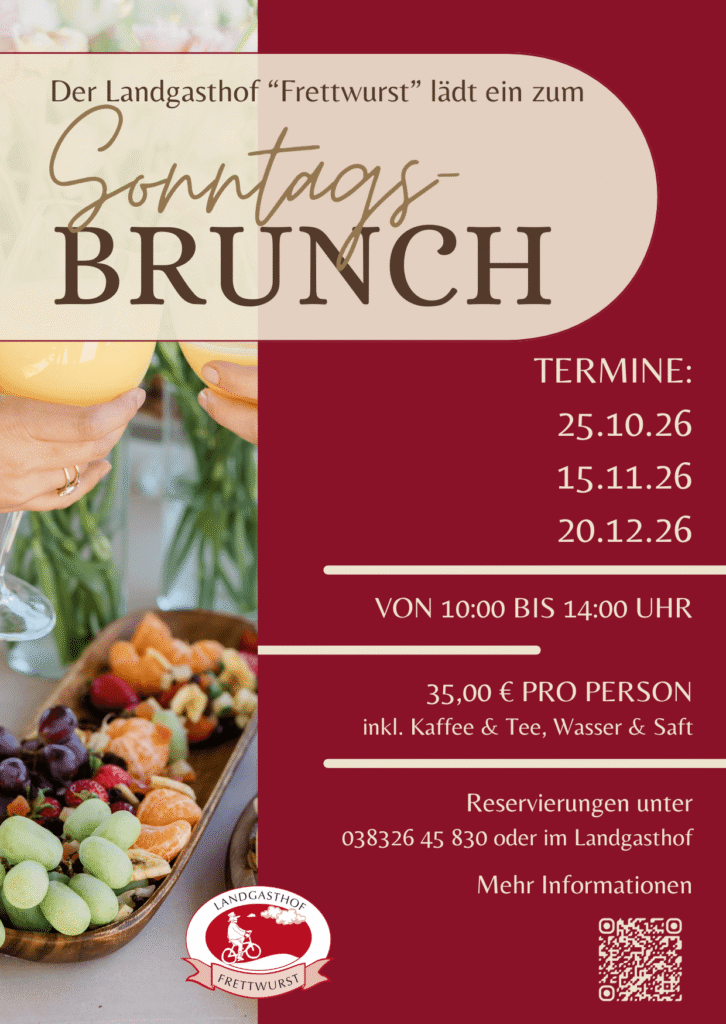 Haende haltenGlaeser mit Saft und eine Holzschale mit Obst