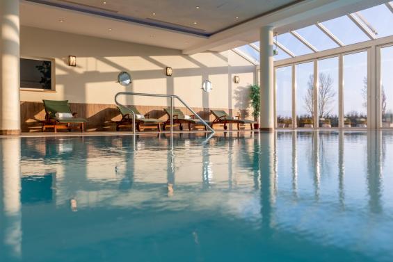 Sichere dir eine SPA Jahresflatrate (270 € statt 395 €)