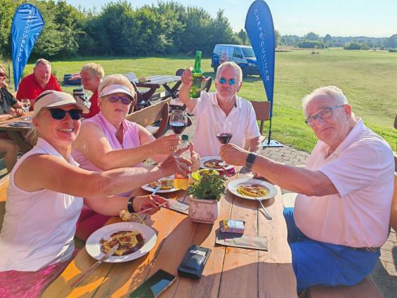 Gourmet-Golf 2025-110