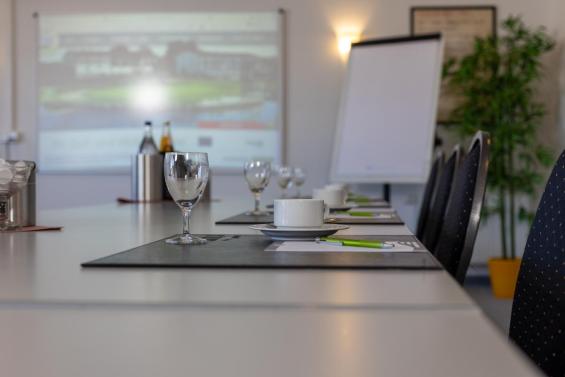 220422 Goldpark Strelasund   MGL1966 166-Kopie